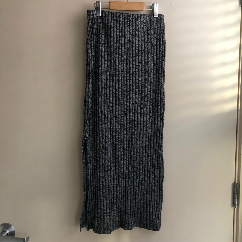 Topshop Charcoal Ribbed Maxi Skirt